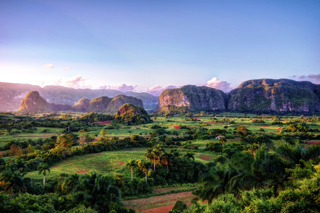 Valle de Viñales Agencia de viajes y Circuitos a Cuba