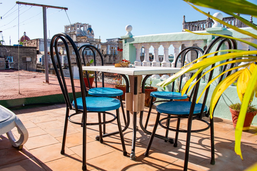 WhatsApp Image 2023-11-24 at 10.04.05 (1)